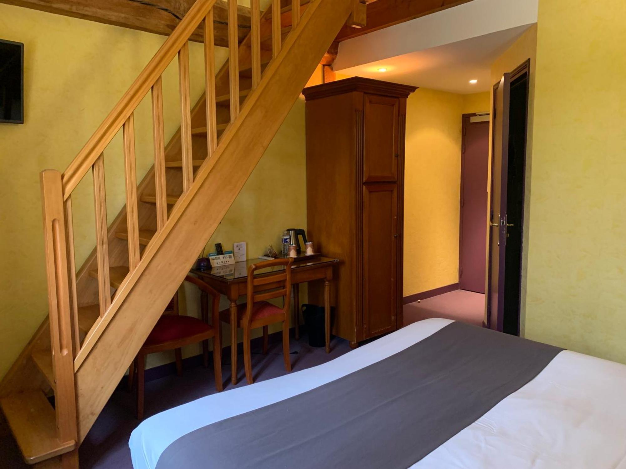 Logis Hotel Restaurant Le Moulin De La Coudre Venoy Luaran gambar