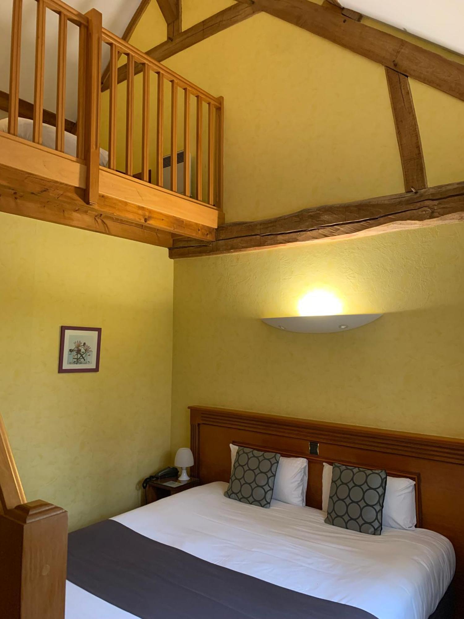 Logis Hotel Restaurant Le Moulin De La Coudre Venoy Luaran gambar