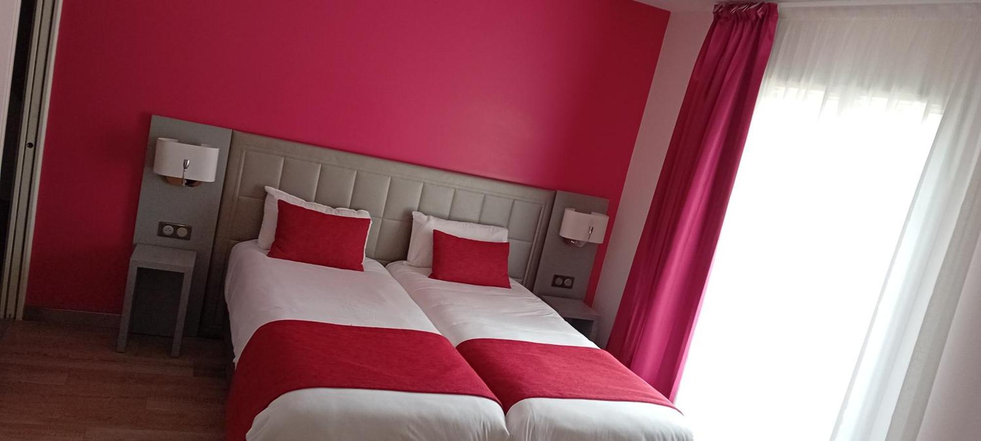 Logis Hotel Restaurant Le Moulin De La Coudre Venoy Luaran gambar