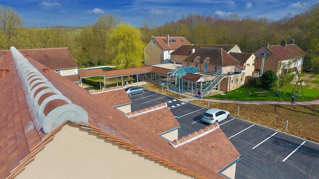 Logis Hotel Restaurant Le Moulin De La Coudre Venoy Luaran gambar